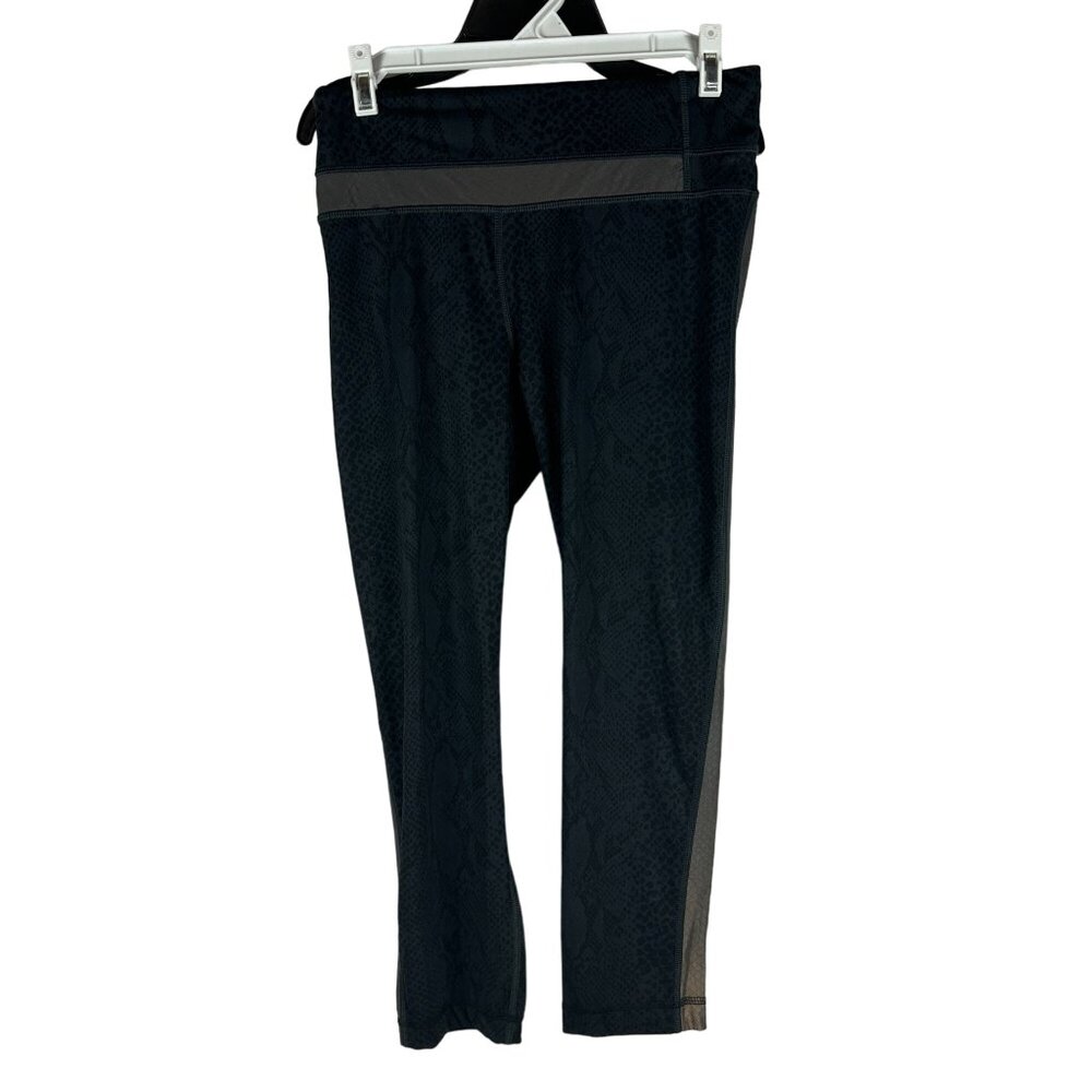 Lululemon Womens Size 6 Cropped Leggings Black Snake Print Mesh Panels